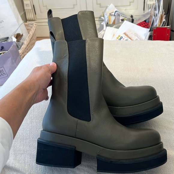 Free People Paloma Barcelo NWT Chelsea Pull On Boot Best Seller 🌈❤️ - Picture 5 of 11